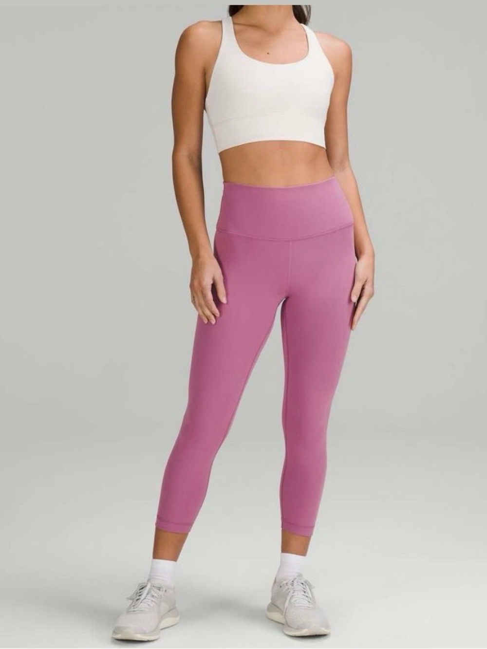 lululemon athletica wunder train HR crop 23” Velvet dust size 8 (B1)